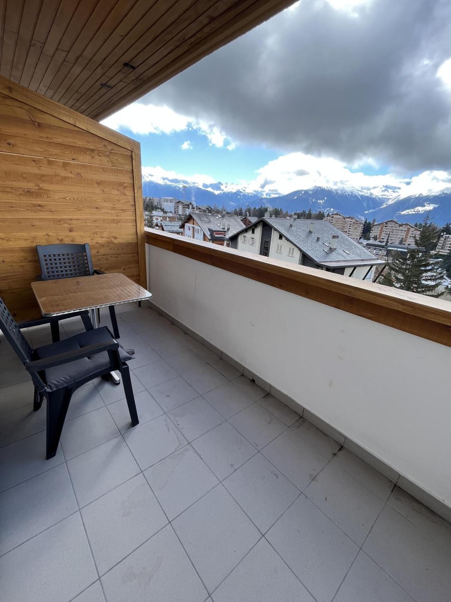 דירות L'Eperon Center Crans Wonderful View מראה חיצוני תמונה