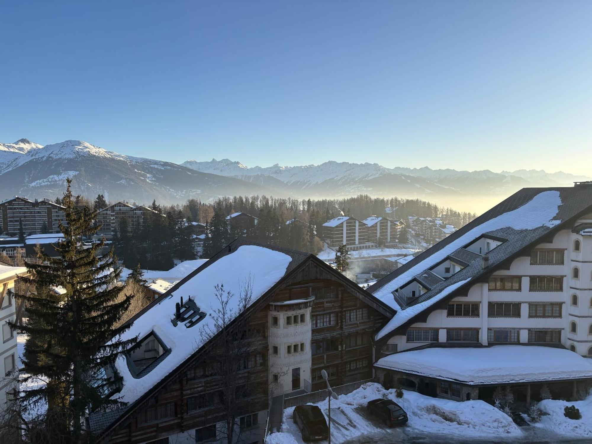 דירות L'Eperon Center Crans Wonderful View מראה חיצוני תמונה